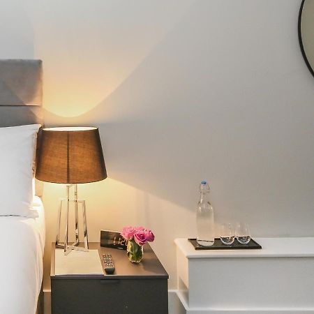 The Westerly London Exterior photo