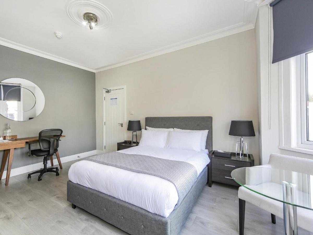 The Westerly London Exterior photo