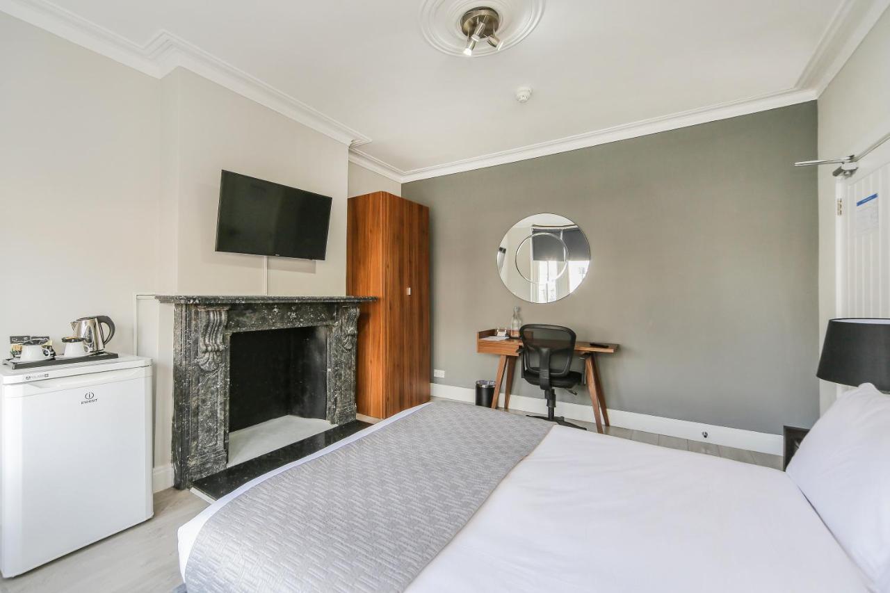 The Westerly London Exterior photo