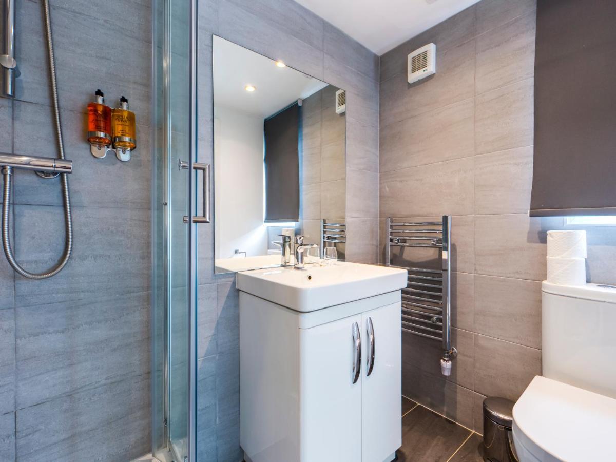 The Westerly London Exterior photo
